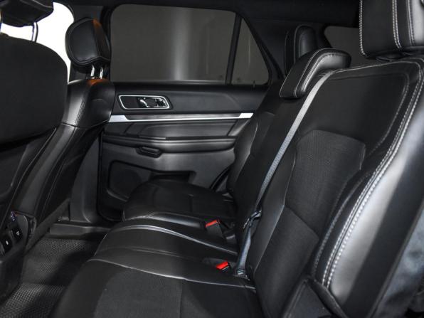 Ford Explorer V Рестайлинг 2 с пробегом 2018 года, цена 2 490 000 рублей, 140000 км, внедорожник, Автокод Объявления