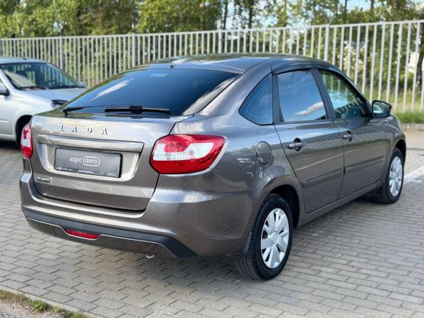 Lada (ВАЗ) Granta I Рестайлинг с пробегом 2019 года, цена 766 000 рублей, 38101 км, лифтбек, Автокод Объявления