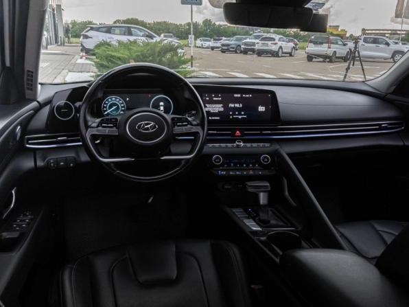 Hyundai Avante VII с пробегом 2020 года, цена 1 850 000 рублей, 96255 км, седан, Автокод Объявления