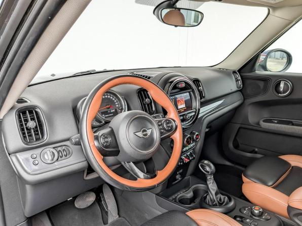 Mini Countryman II с пробегом 2018 года, цена 2 600 000 рублей, 28859 км, внедорожник, Автокод Объявления