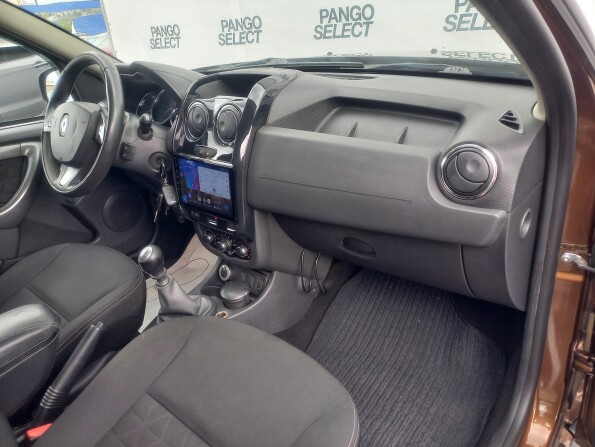 Renault Duster I Рестайлинг с пробегом 2017 года, цена 1 065 000 рублей, 208075 км, внедорожник, Автокод Объявления