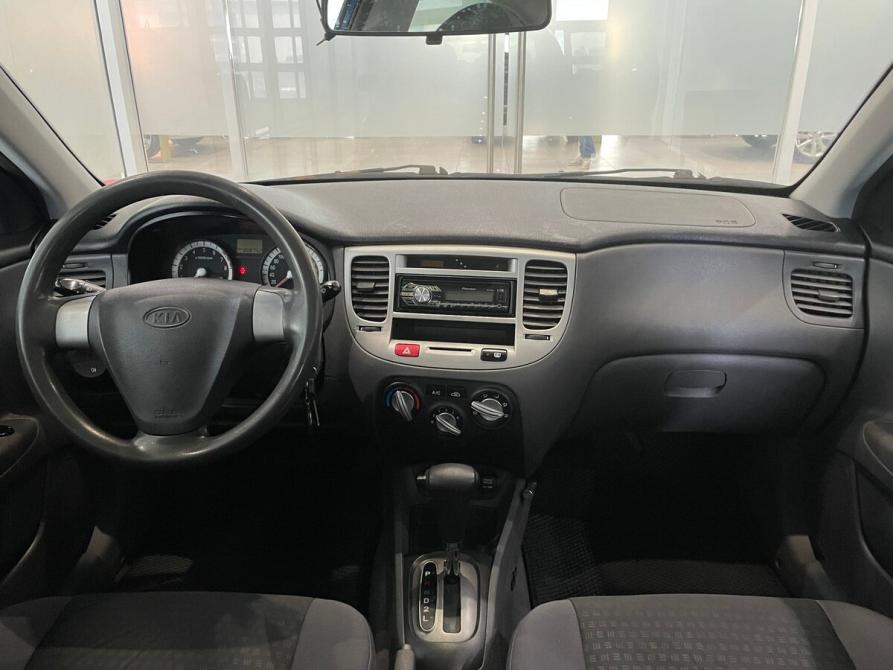 Kia Rio II Москва  - изображение 5
