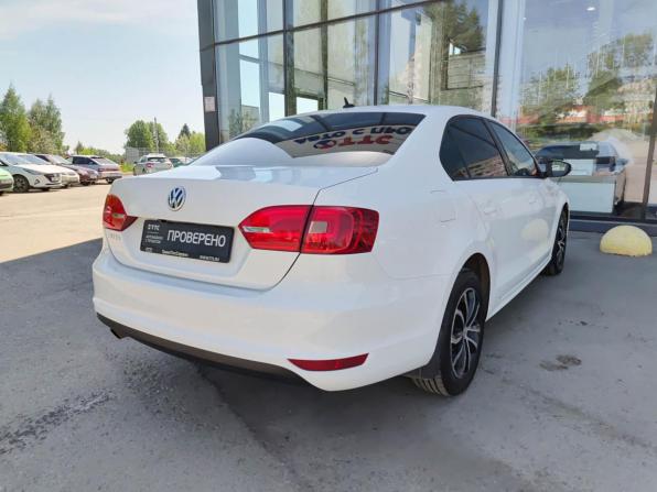 Volkswagen Jetta VI Рестайлинг с пробегом 2014 года, цена 909 800 рублей, 216315 км, седан, Автокод Объявления
