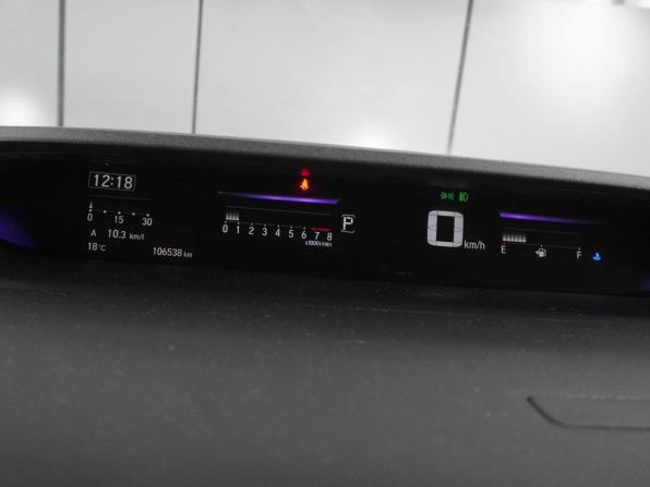 Honda Stepwgn V с пробегом 2017 года, цена 2 069 000 рублей, 106538 км, минивэн, Автокод Объявления