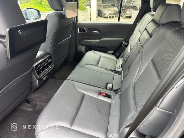 Новый Toyota Land Cruiser 300 Series 2026 года, цена 17 490 000 рублей, внедорожник, Автокод Объявления