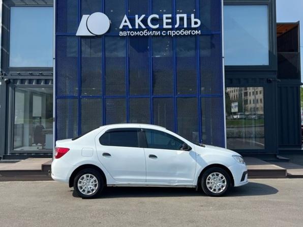 Renault Logan II Рестайлинг с пробегом 2018 года, цена 579 000 рублей, 281000 км, седан, Автокод Объявления