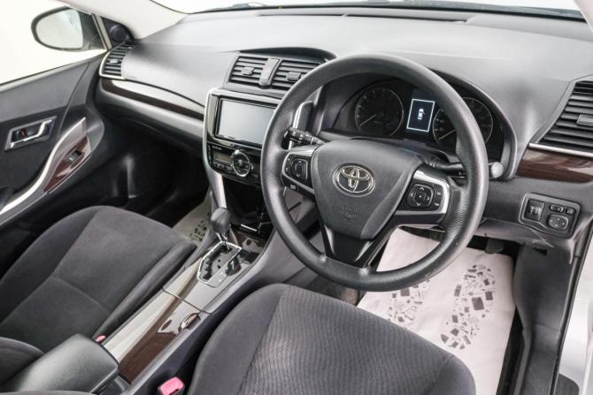 Toyota Premio II (T26) Рестайлинг 2 с пробегом 2017 года, цена 1 749 000 рублей, 90300 км, седан, Автокод Объявления