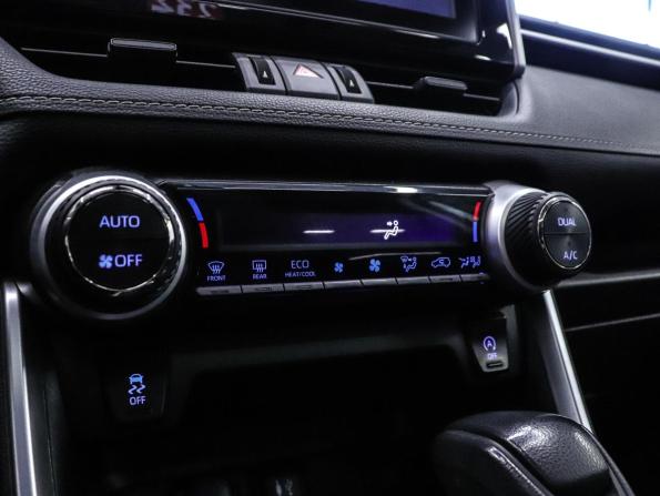 Toyota RAV4 V (XA50) с пробегом 2021 года, цена 3 510 000 рублей, 44139 км, внедорожник, Автокод Объявления