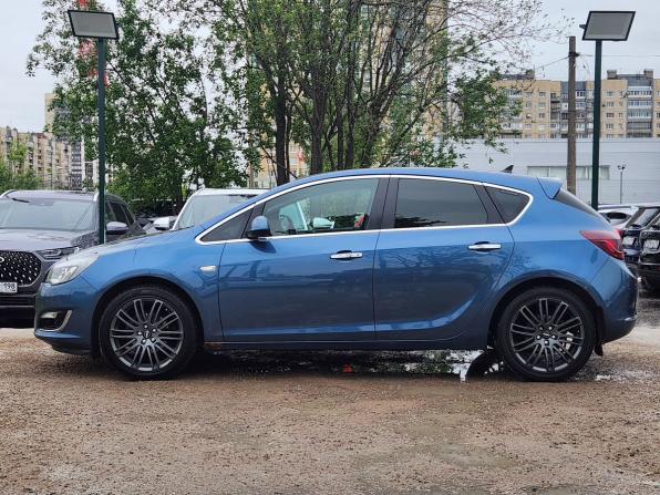 Opel Astra J Рестайлинг с пробегом 2013 года, цена 659 000 рублей, 212000 км, хэтчбек, Автокод Объявления