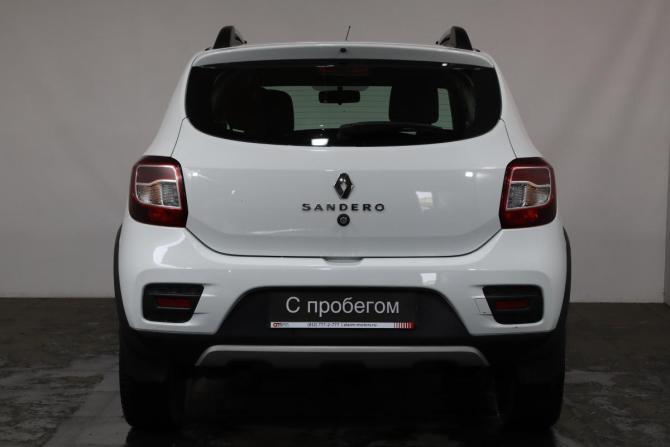 Renault Sandero II Рестайлинг с пробегом 2021 года, цена 919 000 рублей, 202000 км, хэтчбек, Автокод Объявления