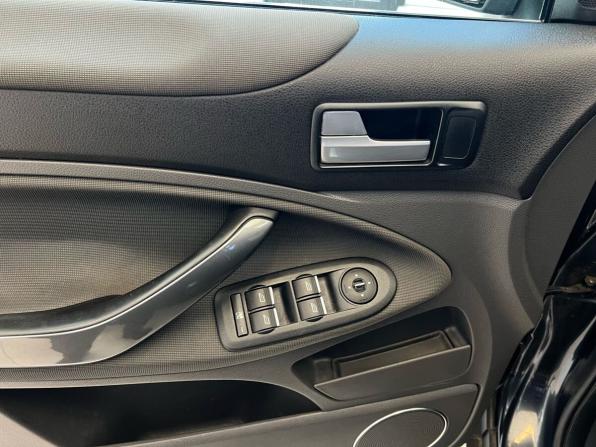 Ford Kuga I с пробегом 2008 года, цена 899 000 рублей, 285849 км, внедорожник, Автокод Объявления
