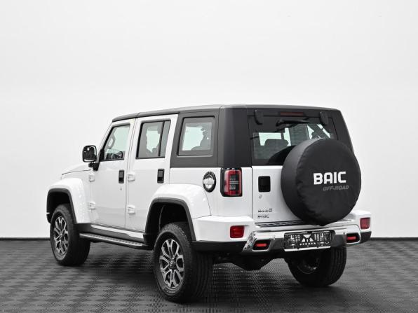 BAIC BJ40 I Рестайлинг с пробегом 2026 года, цена 3 249 000 рублей, 21 км, внедорожник, Автокод Объявления
