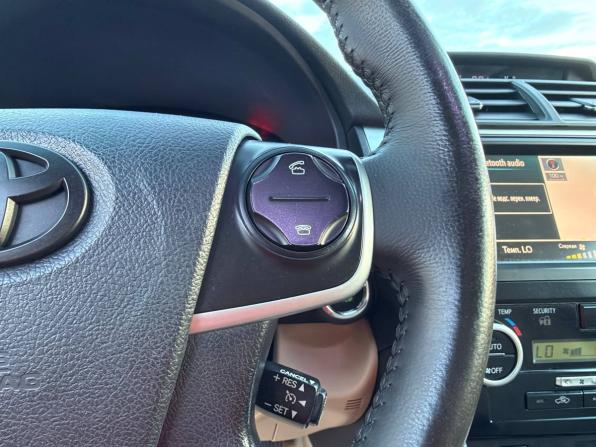 Toyota Camry VII (XV50) с пробегом 2012 года, цена 1 285 000 рублей, 290902 км, седан, Автокод Объявления