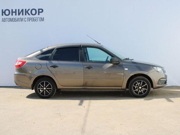Lada (ВАЗ) Granta I Рестайлинг с пробегом 2022 года, цена 679 000 рублей, 114267 км, лифтбек, Автокод Объявления