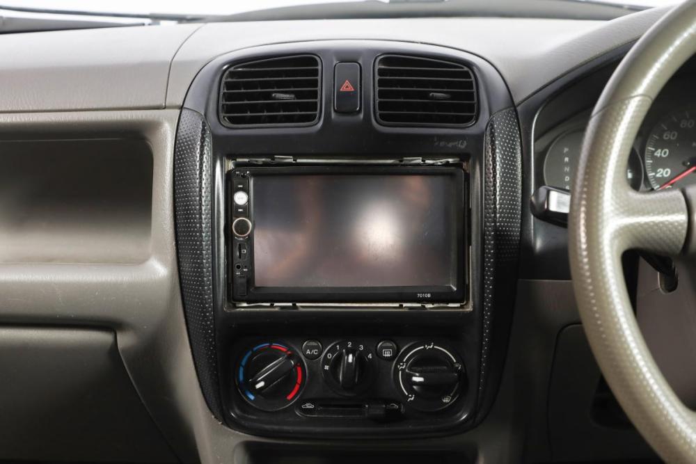 Mazda Demio I (DW) Новосибирск  - изображение 11