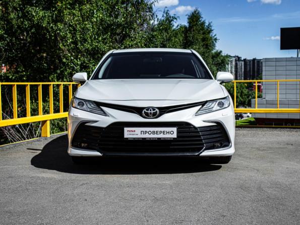Toyota Camry VIII (XV70) Рестайлинг с пробегом 2021 года, цена 2 960 000 рублей, 56160 км, седан, Автокод Объявления