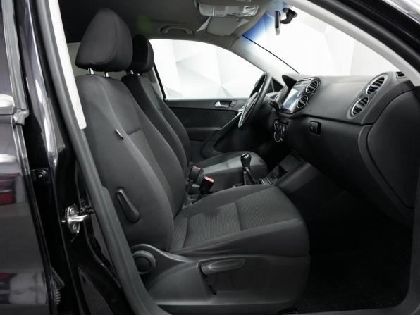 Volkswagen Tiguan I Рестайлинг с пробегом 2016 года, цена 1 594 000 рублей, 119833 км, внедорожник, Автокод Объявления