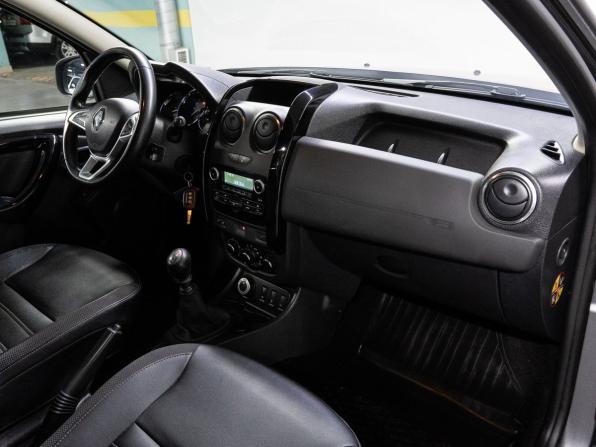 Renault Duster I Рестайлинг с пробегом 2019 года, цена 1 450 000 рублей, 142544 км, внедорожник, Автокод Объявления