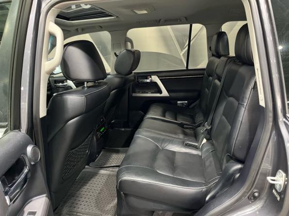 Toyota Land Cruiser 200 Series Рестайлинг 1 с пробегом 2014 года, цена 3 240 000 рублей, 244304 км, внедорожник, Автокод Объявления