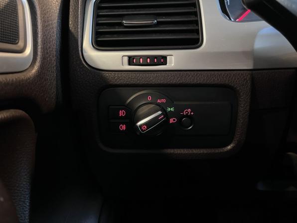 Volkswagen Touareg II с пробегом 2010 года, цена 1 285 000 рублей, 551435 км, внедорожник, Автокод Объявления