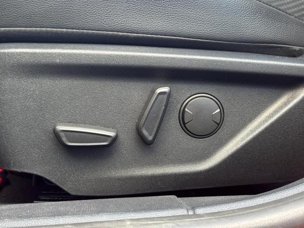 Ford Focus IV Рестайлинг (China Market) с пробегом 2020 года, цена 1 800 000 рублей, 43277 км, седан, Автокод Объявления