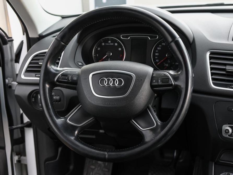 Audi Q3 I (8U) Москва  - изображение 16
