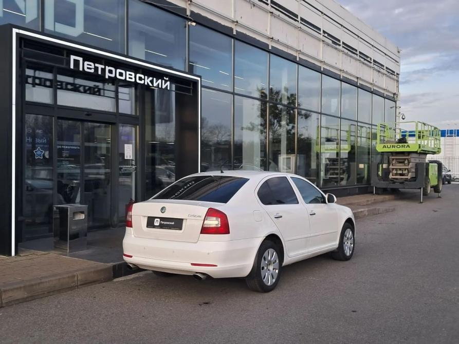 Skoda Octavia II (A5) Рестайлинг Санкт-Петербург  - изображение 5