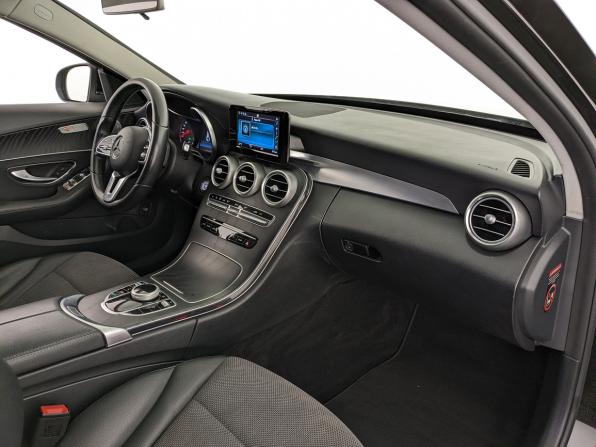 Mercedes-Benz C-Класс IV (W205) Рестайлинг с пробегом 2019 года, цена 2 650 000 рублей, 103032 км, седан, Автокод Объявления
