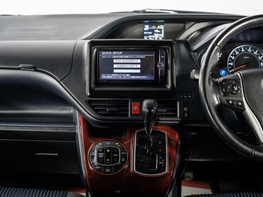 Toyota Voxy III (R80) Иркутск  - изображение 13