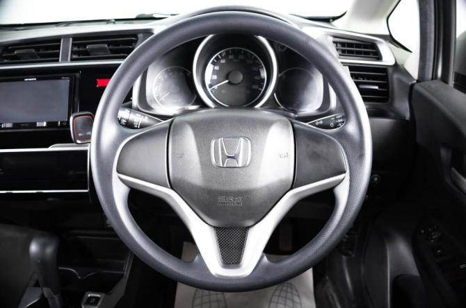 Honda Fit III с пробегом 2015 года, цена 1 099 000 рублей, 196846 км, хэтчбек, Автокод Объявления