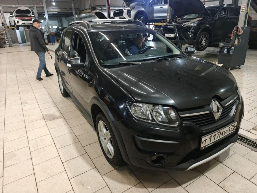 Renault Sandero II Санкт-Петербург  - изображение 2