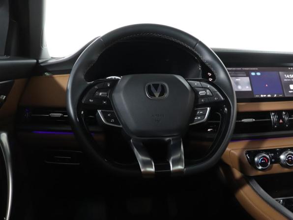 Changan CS95 I Рестайлинг 2 с пробегом 2023 года, цена 2 950 000 рублей, 31892 км, внедорожник, Автокод Объявления
