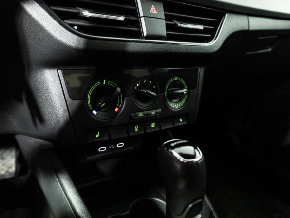 Skoda Rapid II с пробегом 2021 года, цена 1 790 700 рублей, 35229 км, лифтбек, Автокод Объявления