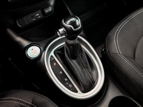 Kia Soul II Рестайлинг с пробегом 2018 года, цена 1 850 000 рублей, 66907 км, хэтчбек, Автокод Объявления