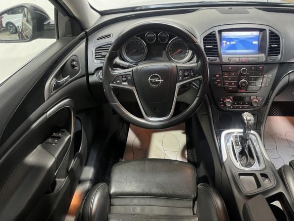Opel Insignia I с пробегом 2011 года, цена 940 000 рублей, 138384 км, лифтбек, Автокод Объявления