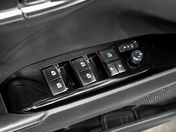 Toyota Camry VIII (XV70) с пробегом 2018 года, цена 2 390 000 рублей, 229680 км, седан, Автокод Объявления