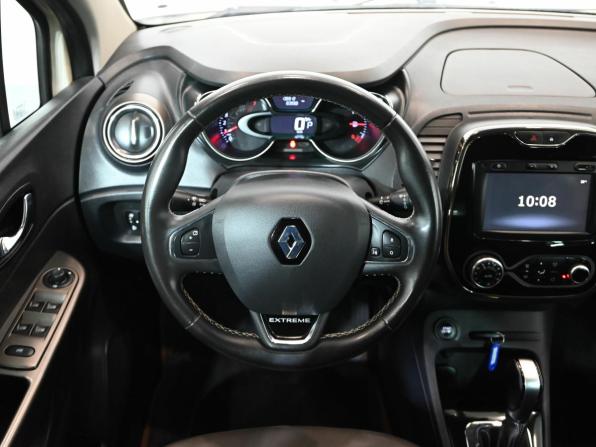 Renault Kaptur I с пробегом 2018 года, цена 1 400 000 рублей, 136911 км, внедорожник, Автокод Объявления