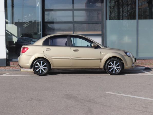 Kia Rio II Рестайлинг с пробегом 2009 года, цена 420 000 рублей, 164000 км, седан, Автокод Объявления
