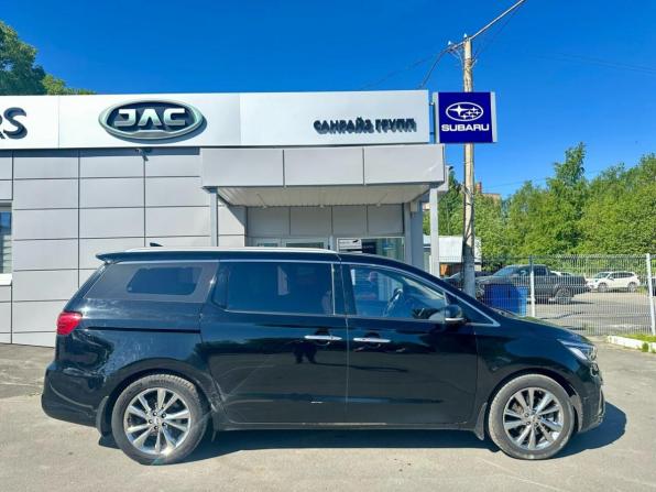 Kia Carnival III с пробегом 2019 года, цена 2 699 000 рублей, 117864 км, минивэн, Автокод Объявления