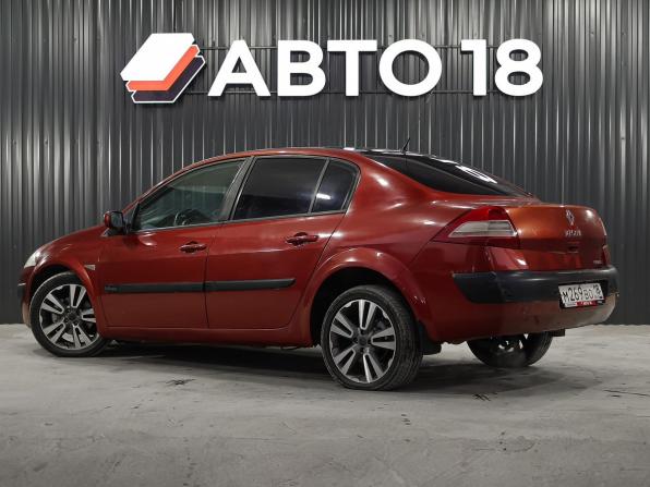 Renault Megane II Рестайлинг с пробегом 2006 года, цена 349 000 рублей, 275494 км, седан, Автокод Объявления