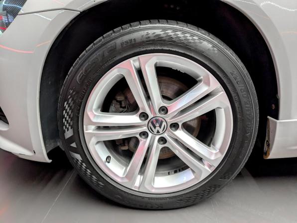 Volkswagen Scirocco III с пробегом 2012 года, цена 1 595 000 рублей, 91555 км, хэтчбек, Автокод Объявления