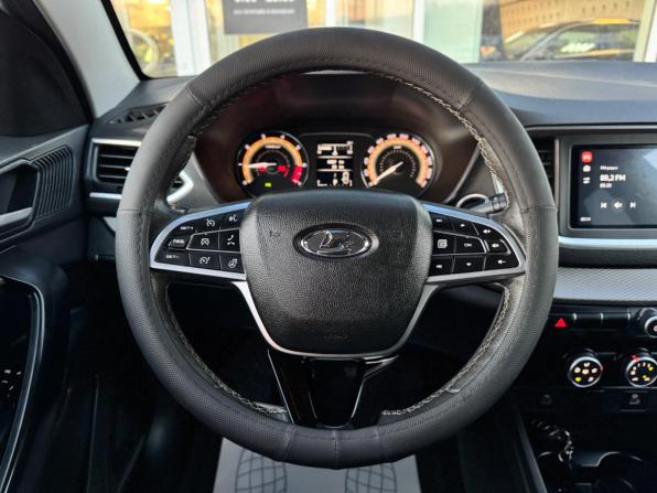 Lada (ВАЗ) Vesta I Рестайлинг (NG) с пробегом 2023 года, цена 980 000 рублей, 63857 км, седан, Автокод Объявления