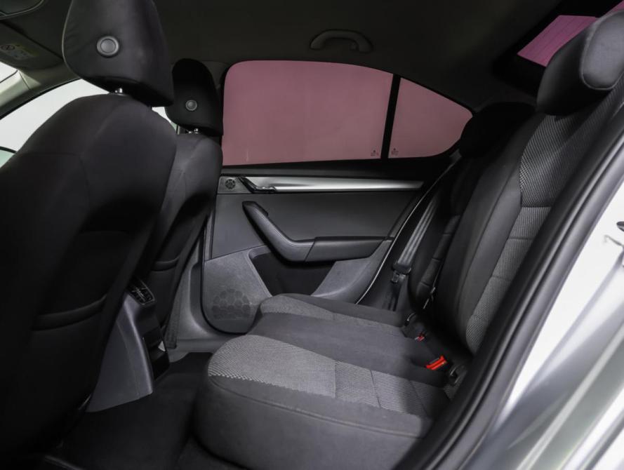 Skoda Octavia III (A7) Москва  - изображение 12