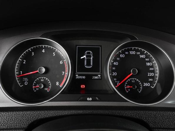Volkswagen Golf VII с пробегом 2014 года, цена 1 129 000 рублей, 207010 км, хэтчбек, Автокод Объявления