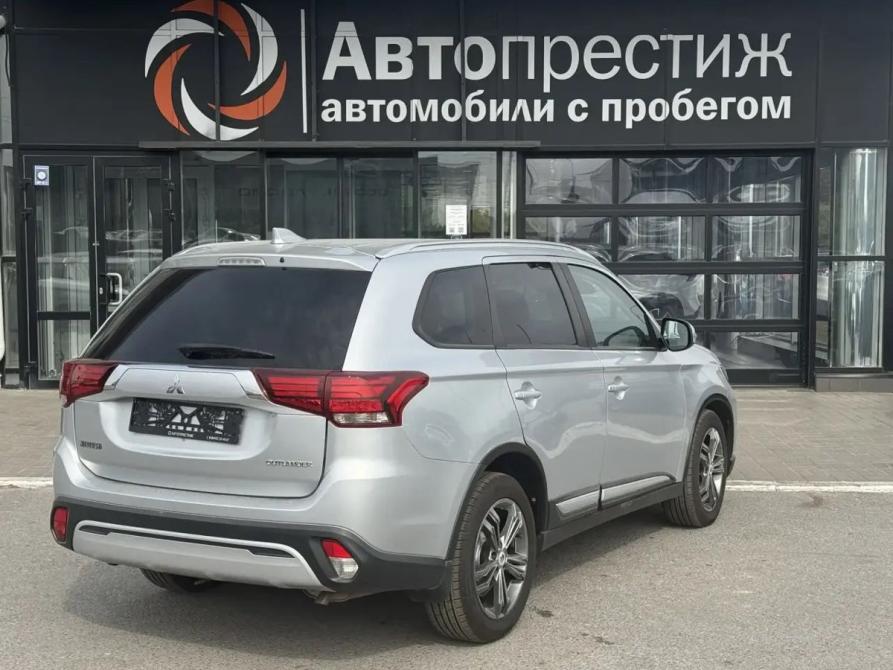 Mitsubishi Outlander III Рестайлинг 3 Волгоград  - изображение 4