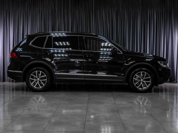 Volkswagen Tiguan II с пробегом 2020 года, цена 2 489 000 рублей, 96994 км, внедорожник, Автокод Объявления