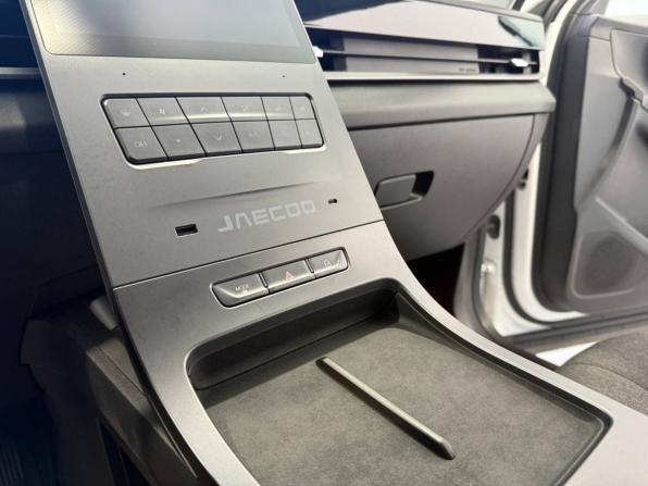Jaecoo J6 с пробегом 2026 года, цена 2 210 000 рублей, 3884 км, внедорожник, Автокод Объявления