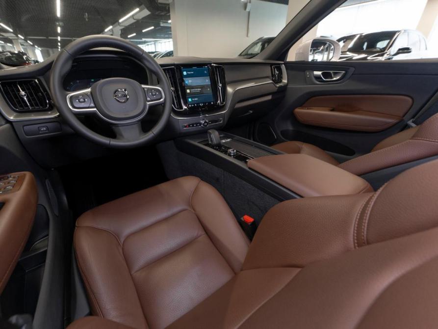 Volvo XC60 II Рестайлинг Москва  - изображение 7