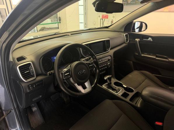 Kia Sportage IV Рестайлинг с пробегом 2018 года, цена 1 761 018 рублей, 200000 км, внедорожник, Автокод Объявления