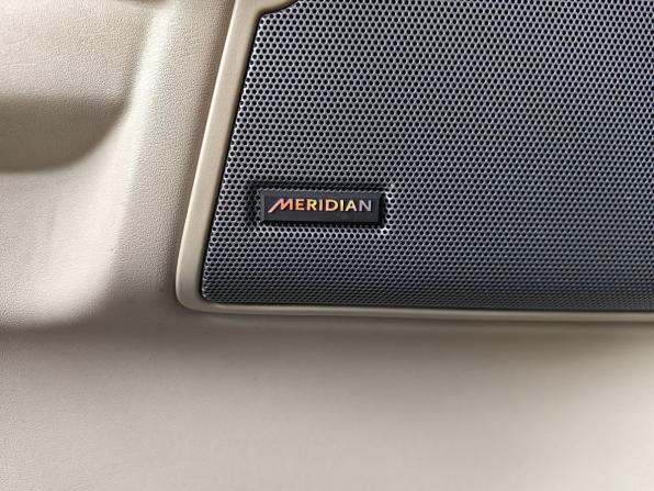 Land Rover Discovery IV Рестайлинг с пробегом 2015 года, цена 2 829 000 рублей, 93280 км, внедорожник, Автокод Объявления